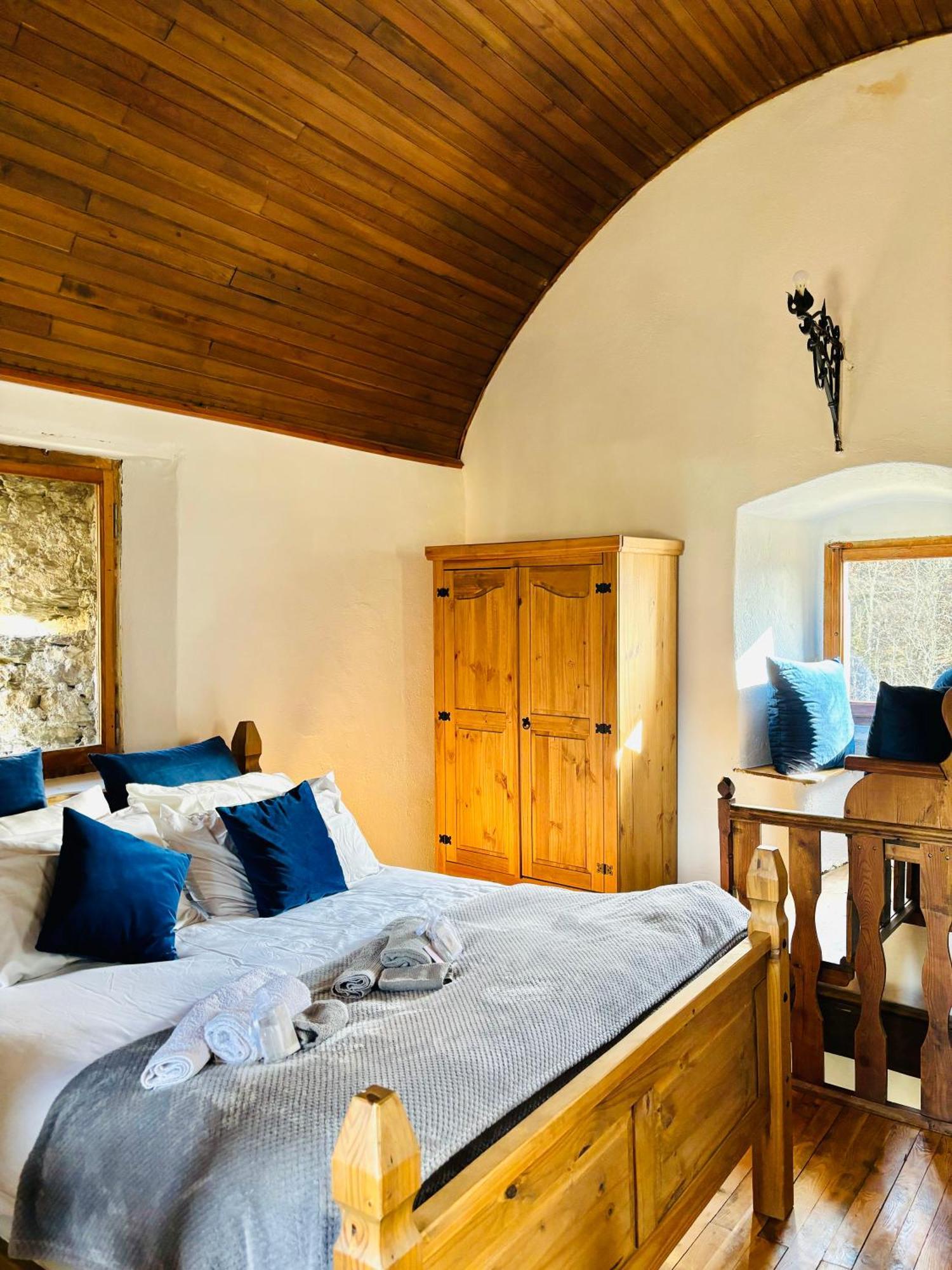 Foppoli Castle, Private 11Th Century Fortress With Panoramic View, Sauna And Hot Tub Overlooking The Valtellina Mazzo di Valtellina Exterior foto